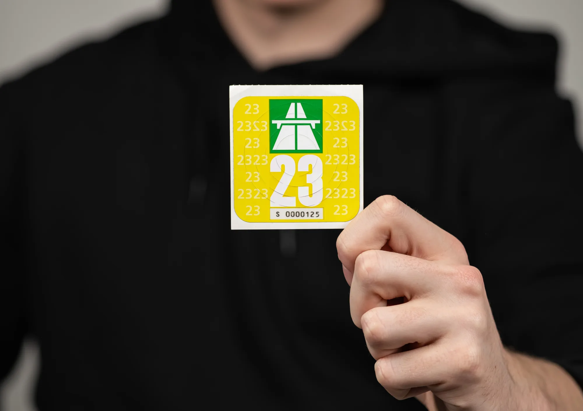 Entdecken Sie die Schweiz: Wichtige Infos zur Strassen-Vignette